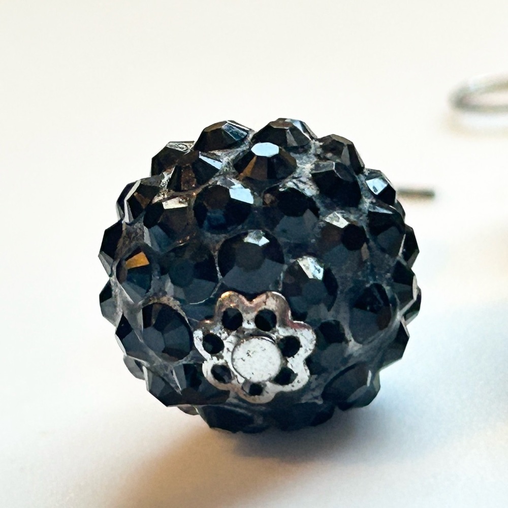 Vintage Black Crystal Dangle Earrings - Picture 8 of 11